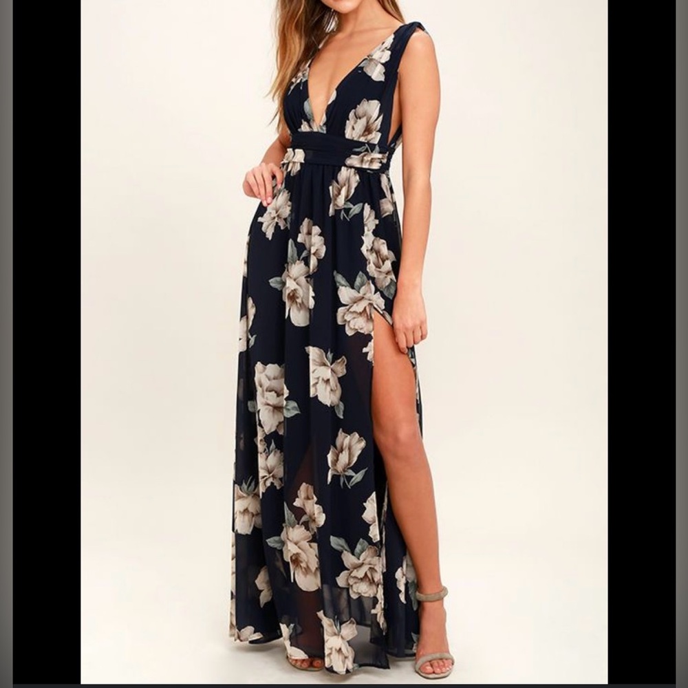 Lulus Maxi Dress Size S